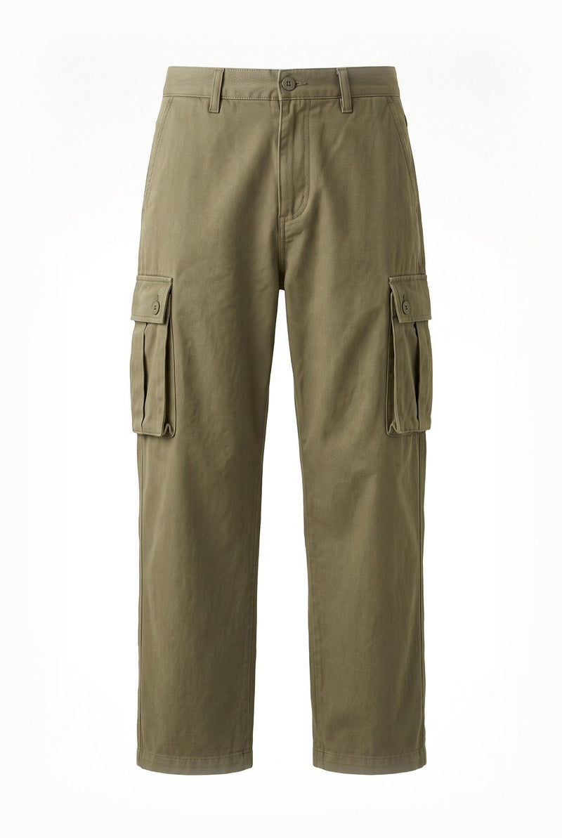 Cargo pants in olive